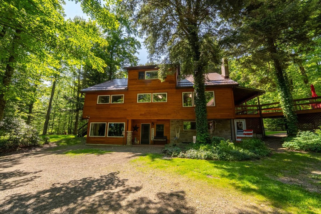 House in Grand Valley, Pennsylvania, United States 3 - 16366327