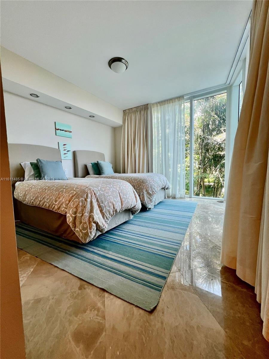 Condo in Miami Beach, Florida, United States 5 - 16367033
