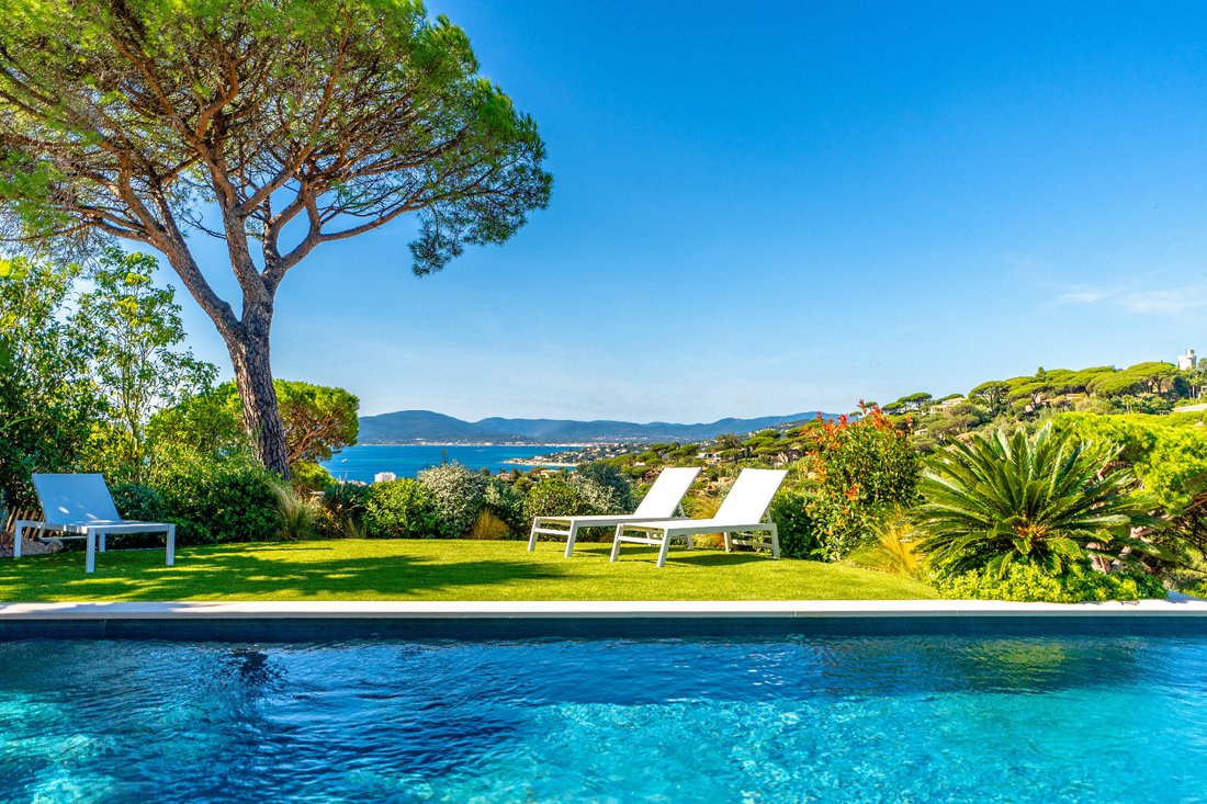 Villa in Ville-Les Saquedes-Le Bouillonnet, Sainte-Maxime, France 4 - 16368932