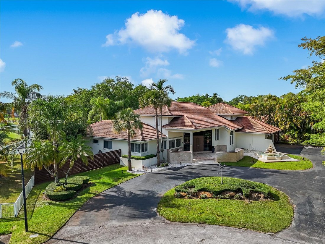 House in Miami, Florida, United States 1 - 16366532