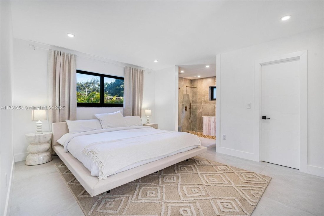 House in Miami, Florida, United States 2 - 16367268