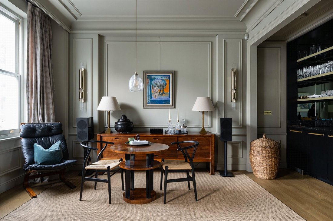 Apartment in The Boltons, Kensington And Chelsea, England 4 - 16368665