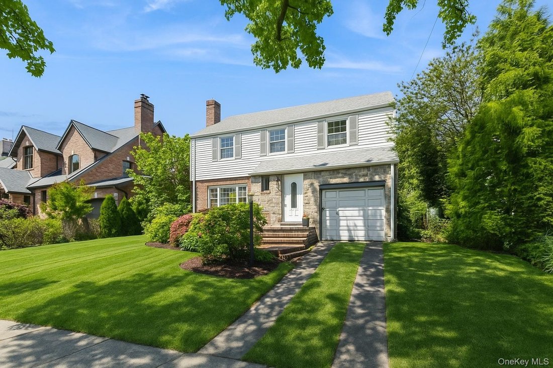 House in New York, New York, United States 4 - 16374670