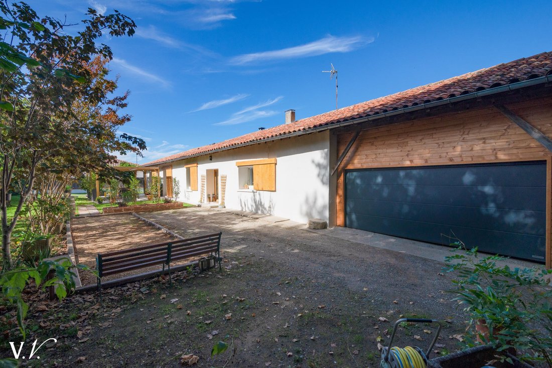 House in Gragnague, Occitania, France 2 - 16368947