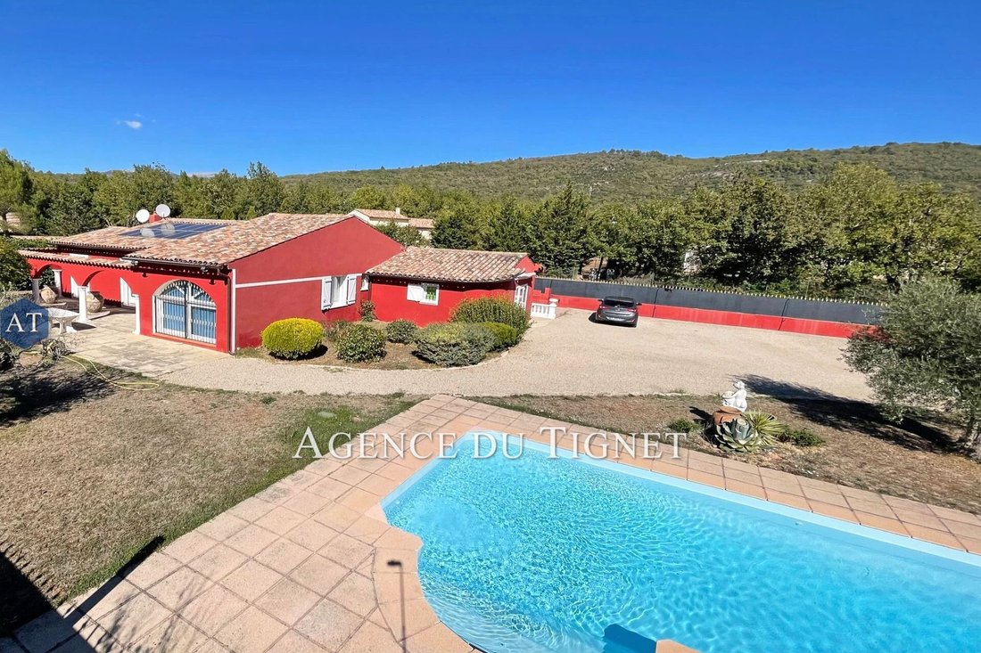 Villa in Saint-Cézaire-sur-Siagne, Provence-Alpes-Côte d'Azur, France 1 - 16258307