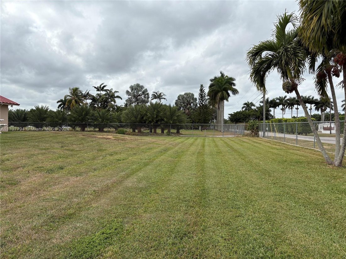 House in Homestead, Florida, United States 2 - 16367785