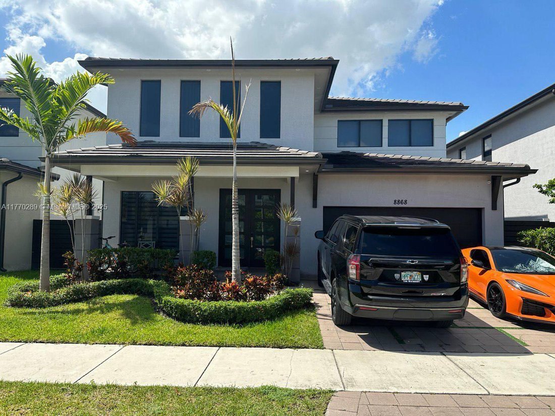 Townhouse in Hialeah, Florida, United States 2 - 16367764