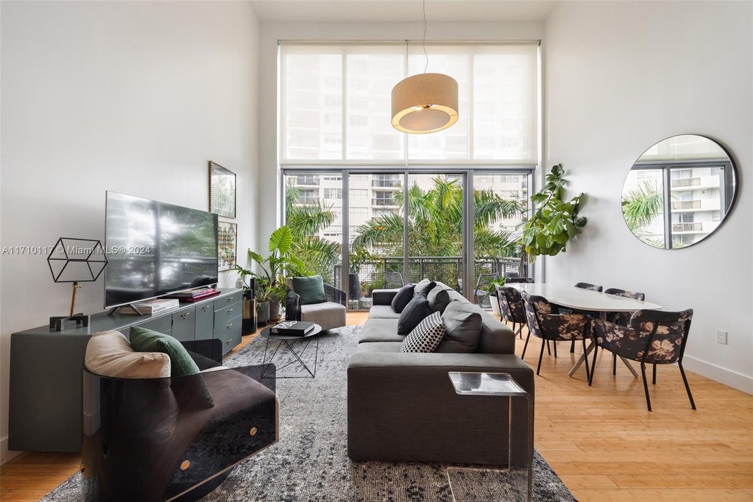 Condo in Miami Beach, Florida, United States 1 - 16366428