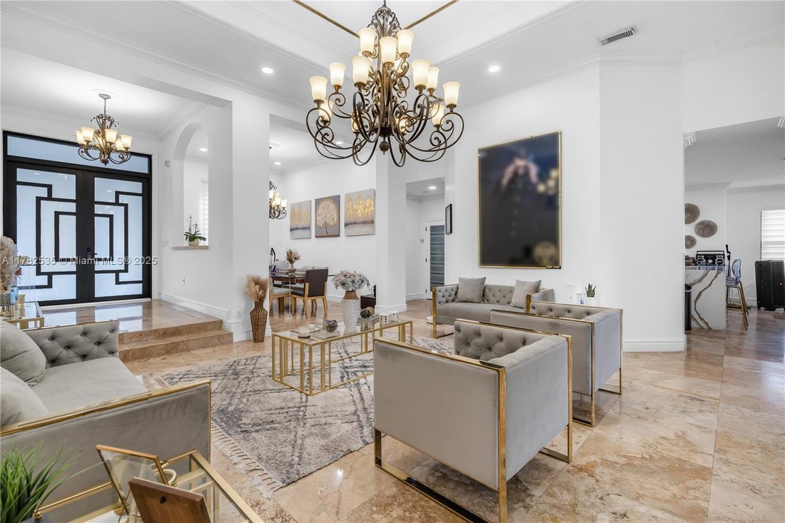House in Miami, Florida, United States 5 - 16367934