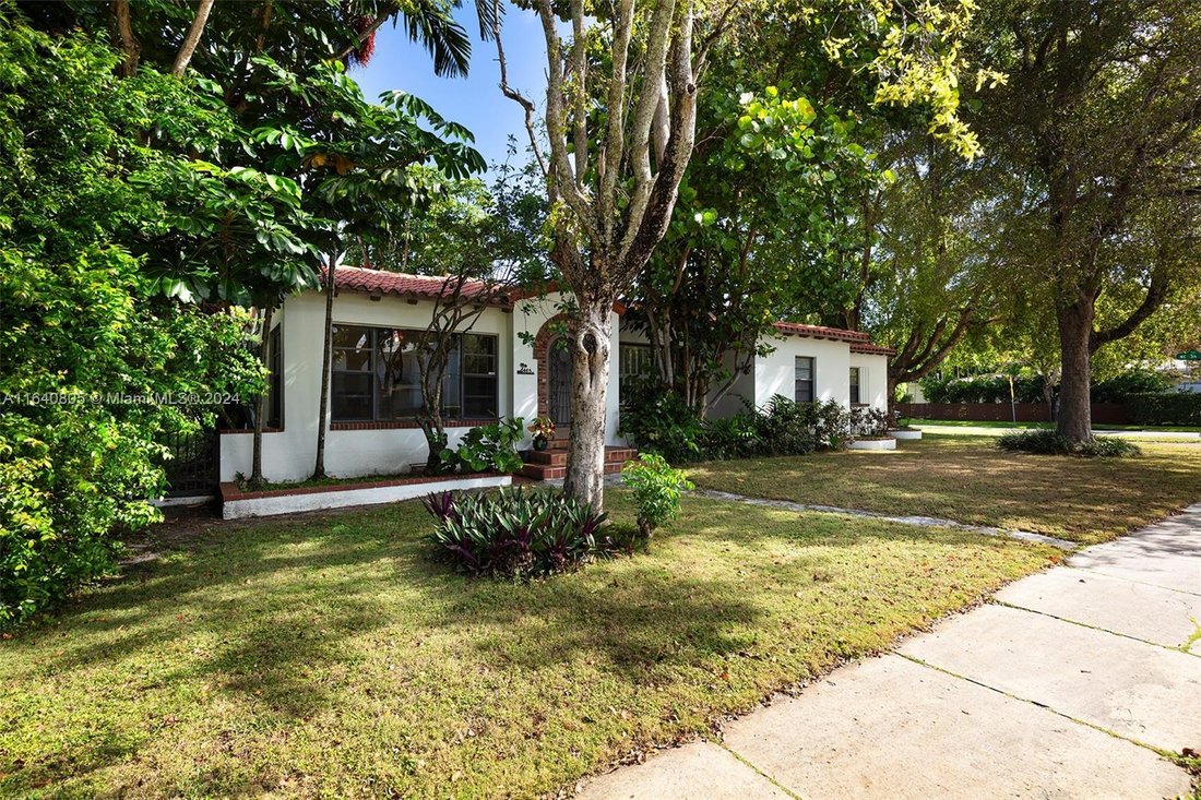 House in Miami, Florida, United States 3 - 16366346
