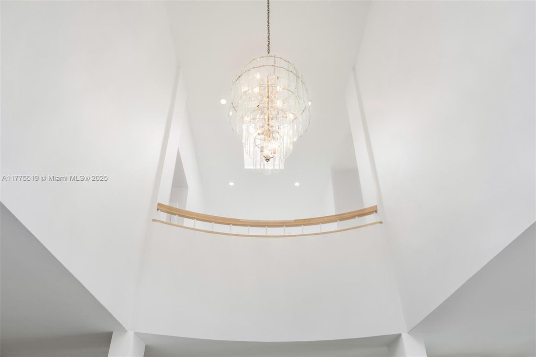 House in Miami, Florida, United States 5 - 16367536