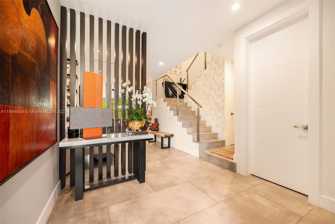 Townhouse in Miami, Florida, United States 4 - 16367885