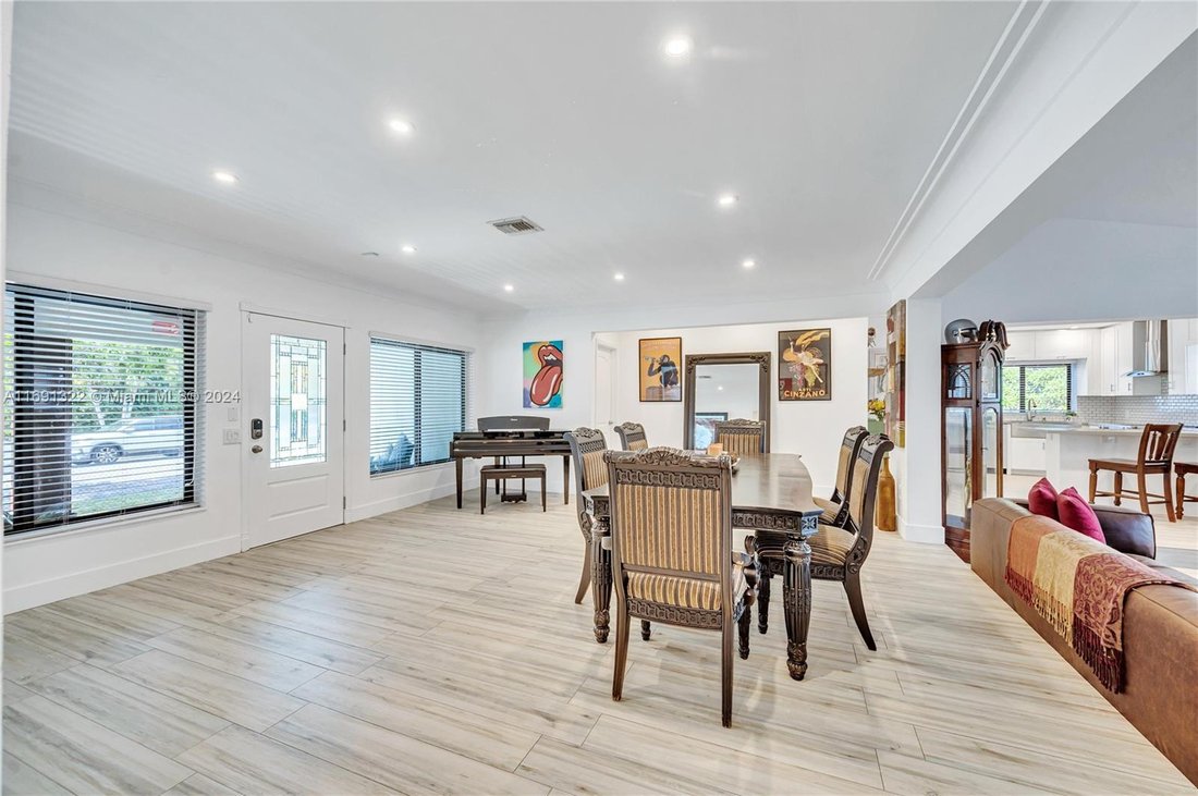 House in Miami, Florida, United States 4 - 16366617