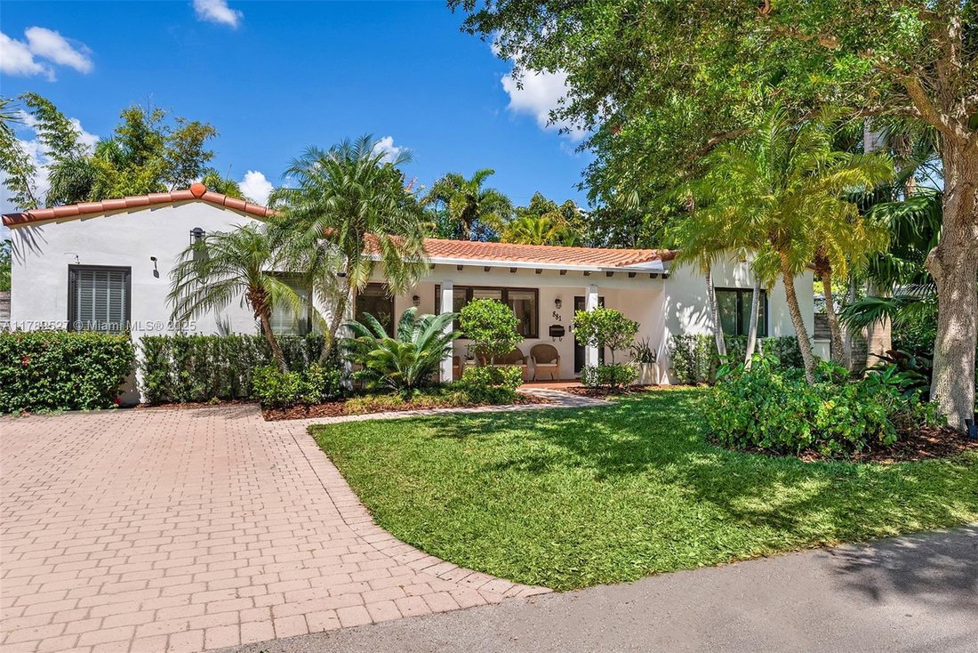House in Miami, Florida, United States 2 - 16367838