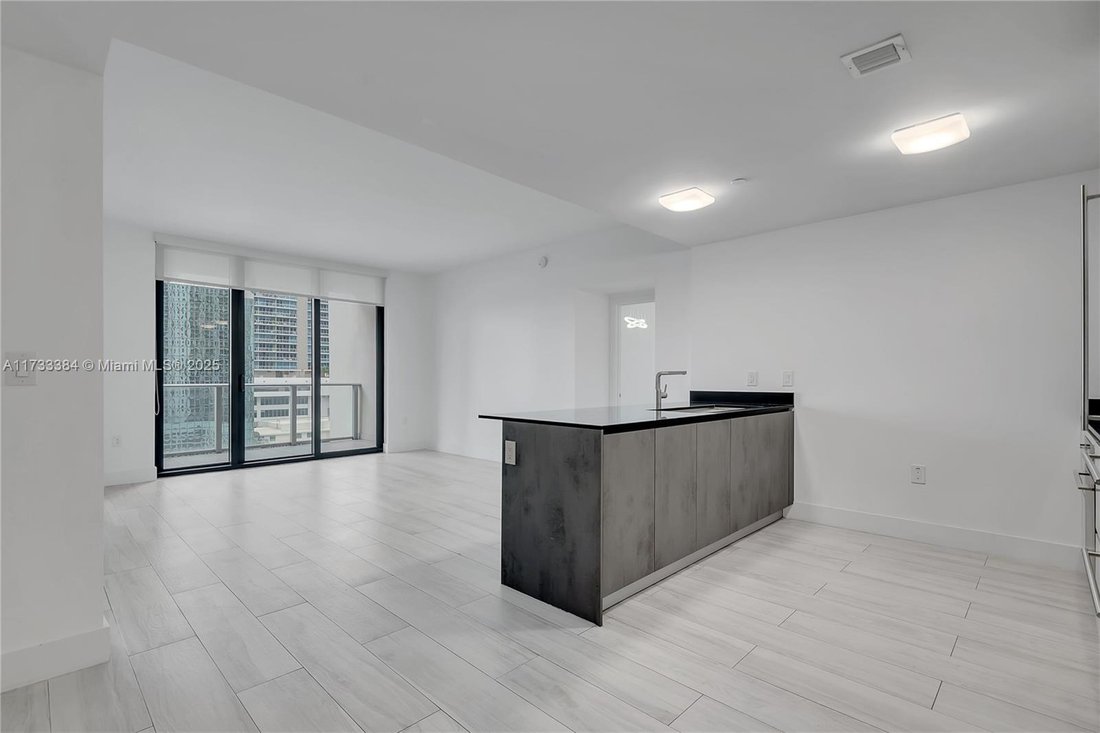 Condo in Miami, Florida, United States 5 - 16366229