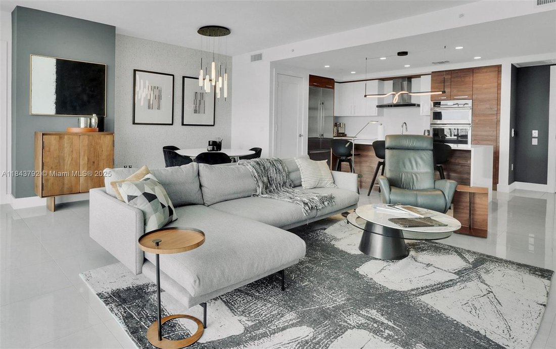 Condo in Fort Lauderdale, Florida, United States 1 - 16368063