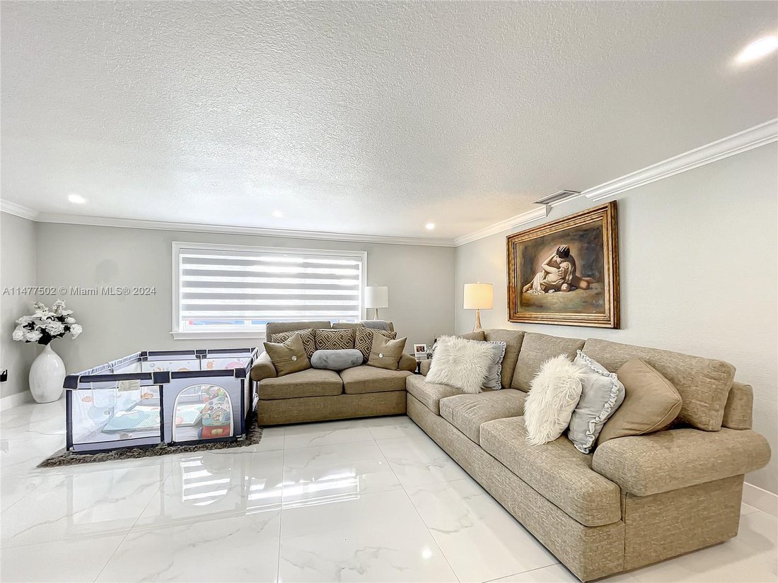 House in Miami, Florida, United States 4 - 16368001