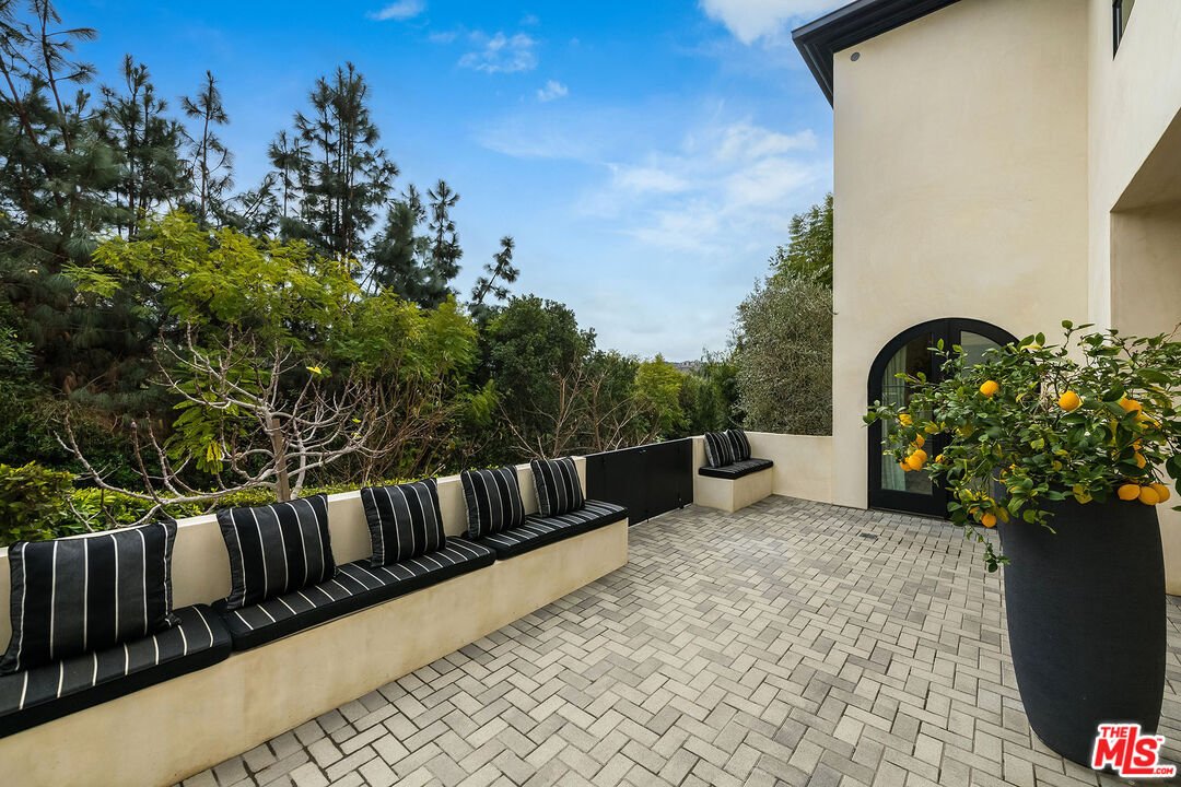 House in Beverly Hills, California, United States 4 - 16369841