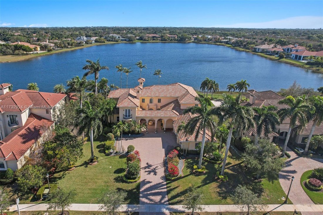 House in Weston, Florida, United States 1 - 16366632