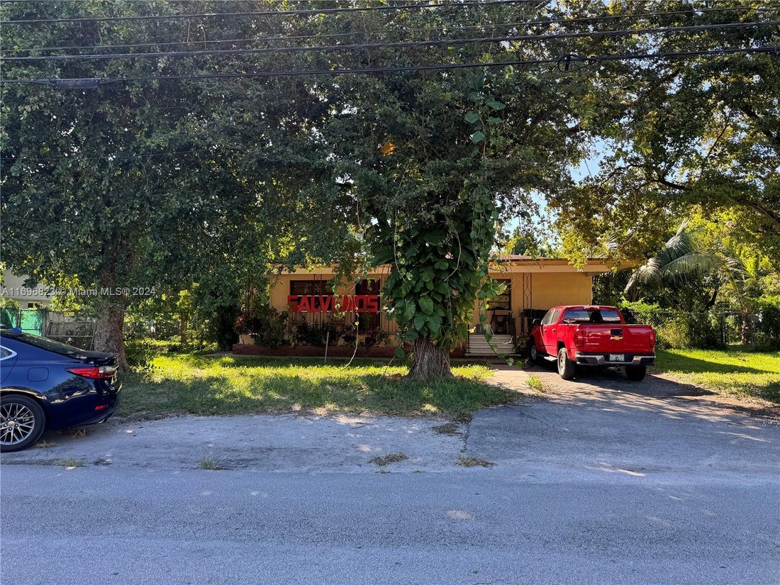House in Miami, Florida, United States 3 - 16366630