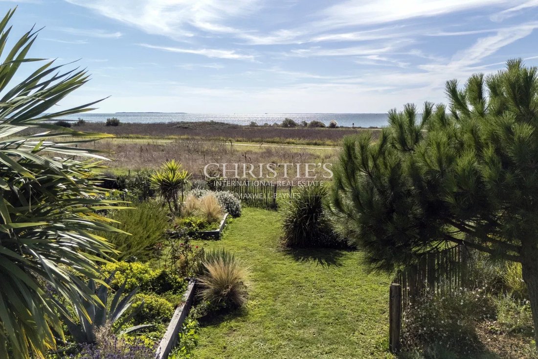 House in Les Minimes-Tasdon, La Rochelle, France 2 - 16370854