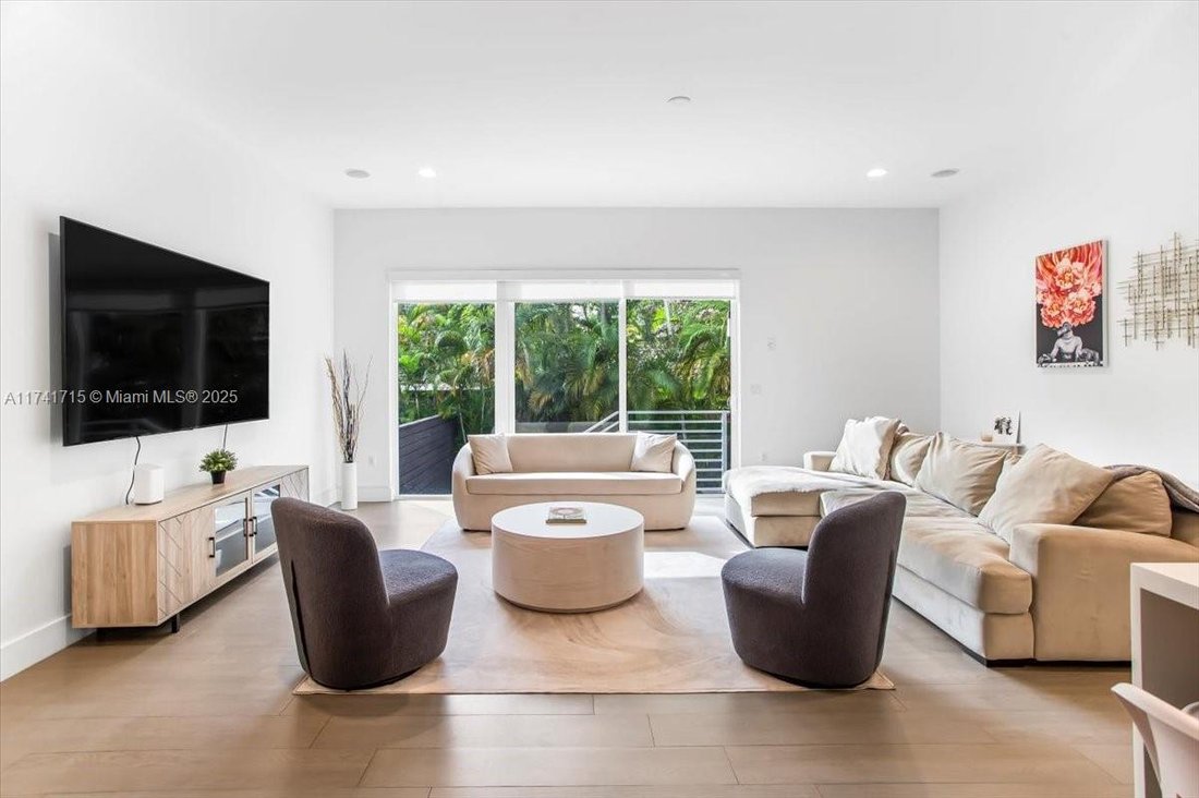 Townhouse in Miami, Florida, United States 3 - 16366246