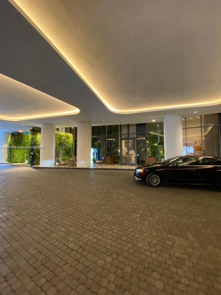 Condo in Miami, Florida, United States 1 - 16368152