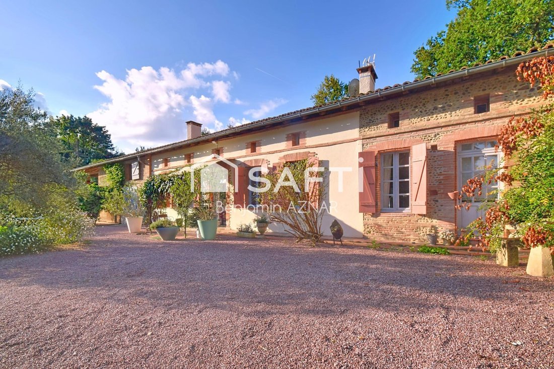 House in Lévignac, Occitania, France 1 - 16369925