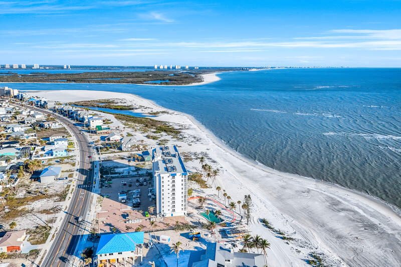 Land in Fort Myers Beach, Florida, United States 2 - 16379294