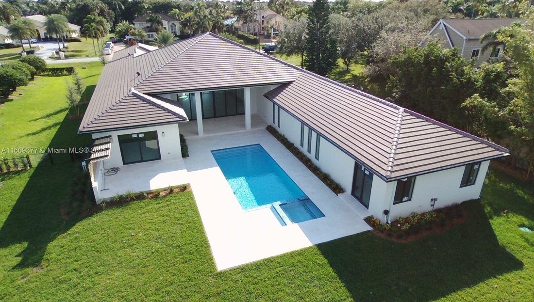 House in Davie, Florida, United States 5 - 16368040