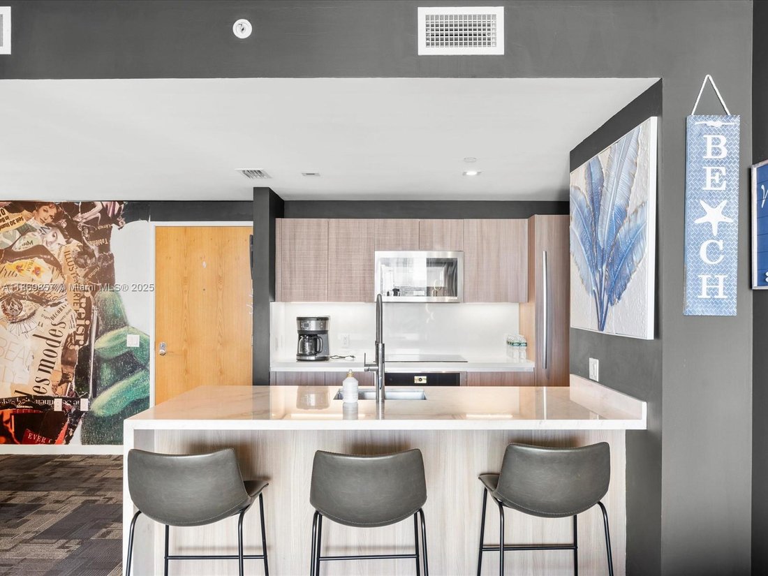 Condo in Fort Lauderdale, Florida, United States 2 - 16367949
