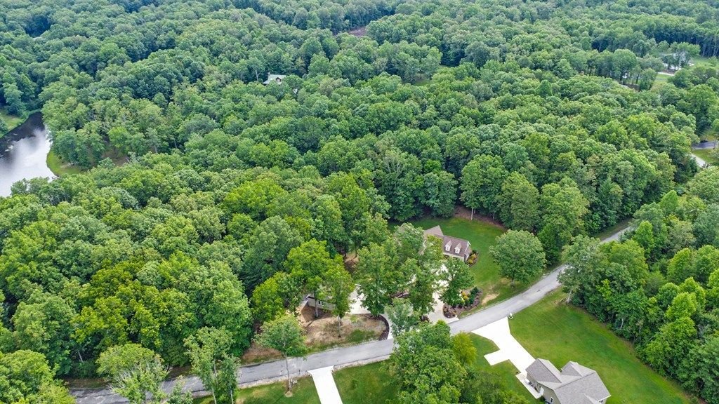House in Jamestown, Tennessee, United States 3 - 16366868