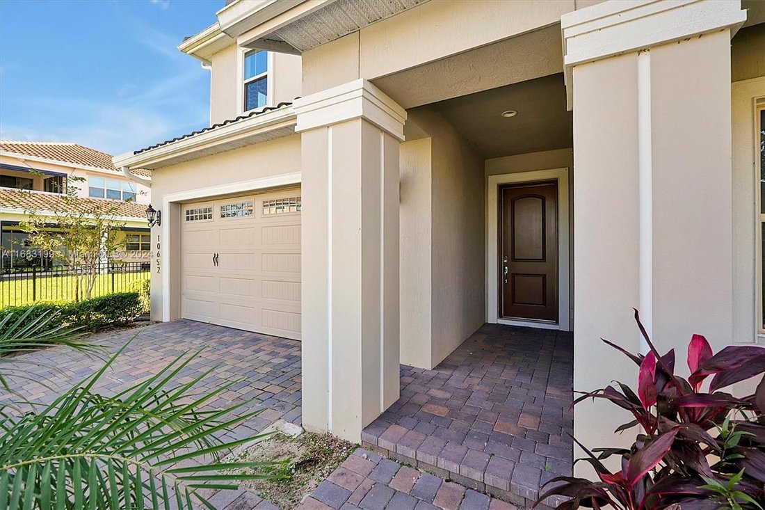 House in Orlando, Florida, United States 3 - 16367561