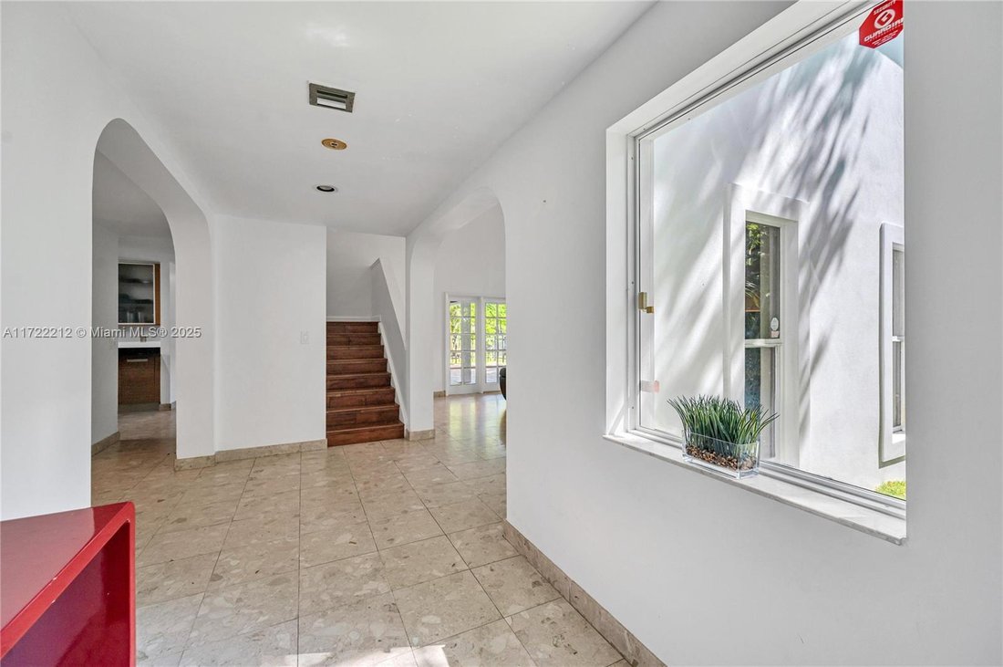 House in Miami, Florida, United States 4 - 16366462