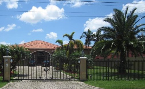 Maison à Miami, Floride, États-Unis 1