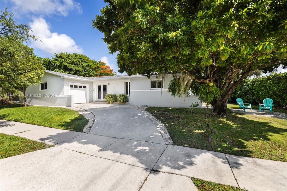 House in Miami, Florida, United States 1 - 16366522