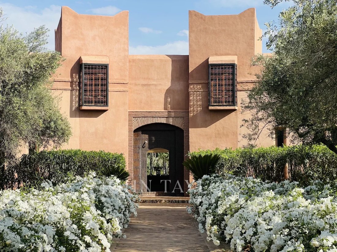 Villa in Menara, Marrakesh-Safi, Morocco 1 - 15338487
