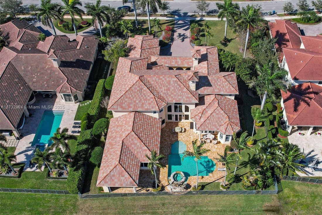 House in Weston, Florida, United States 3 - 16366632