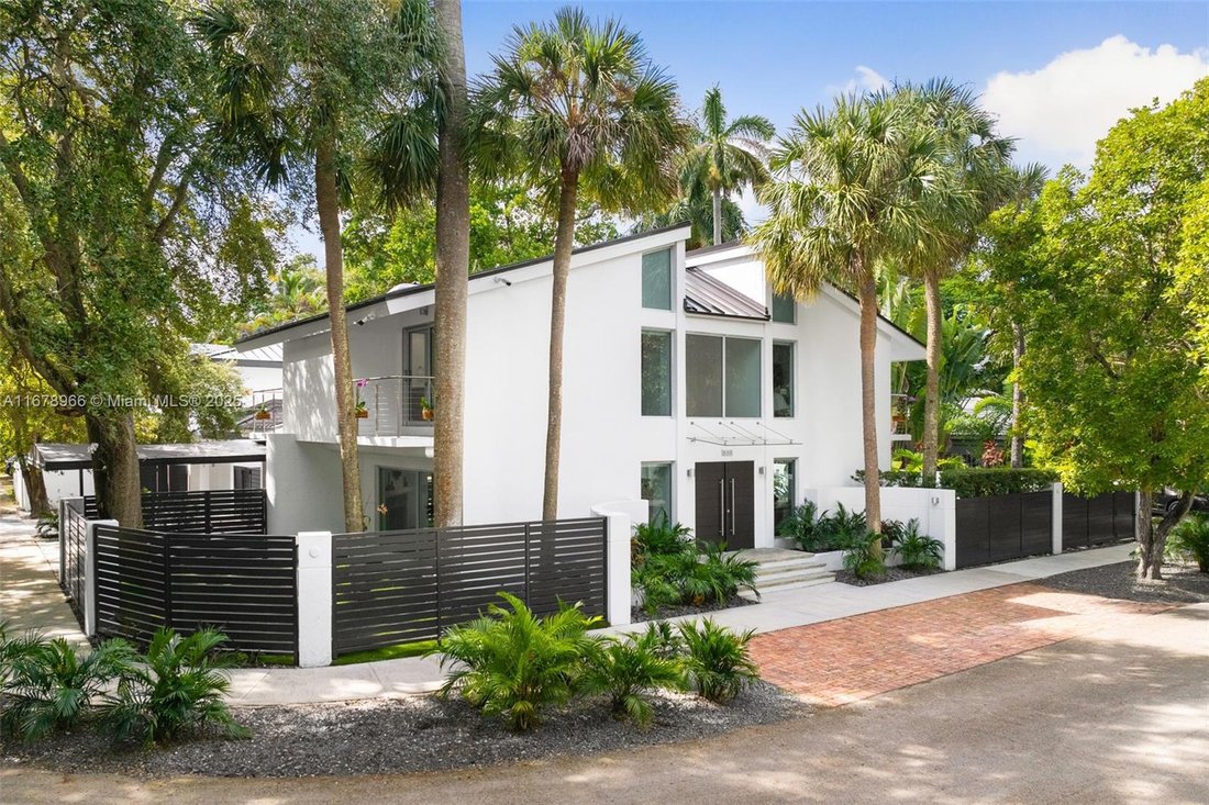 House in Miami, Florida, United States 2 - 16367217
