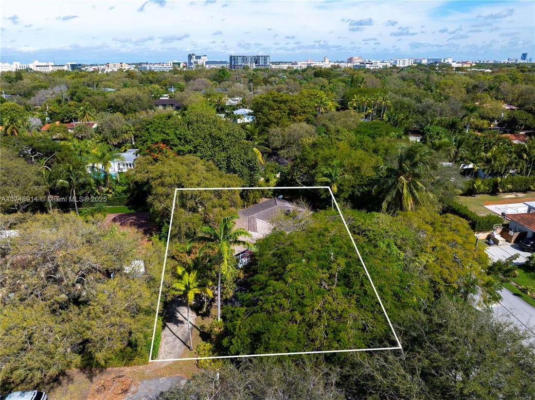 House in Miami, Florida, United States 5 - 16366384