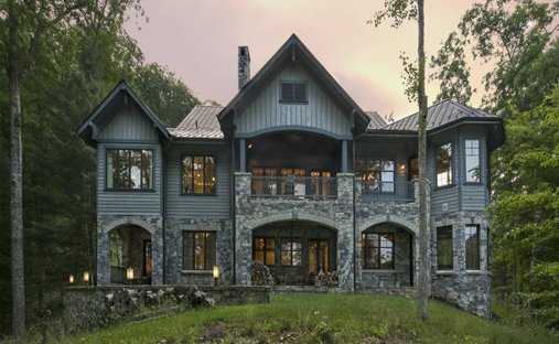 House in White Sulphur Springs, West Virginia, United States 1