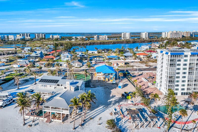 Land in Fort Myers Beach, Florida, United States 1 - 16379294