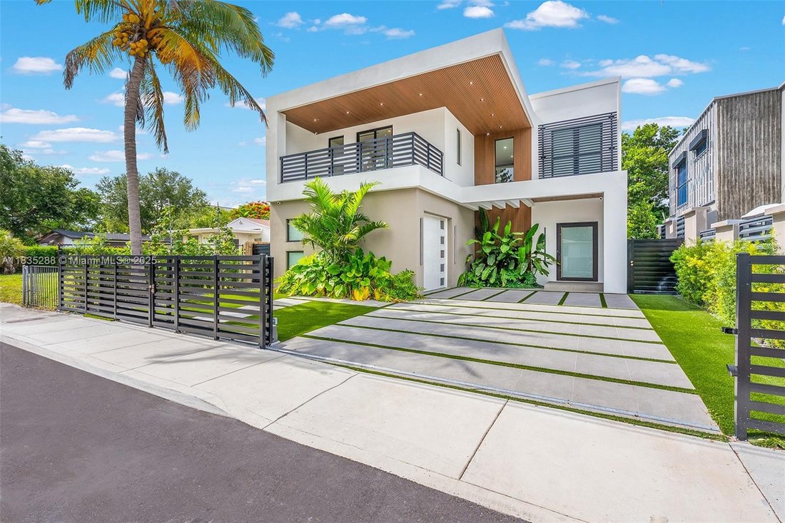 House in Miami, Florida, United States 3 - 16367928