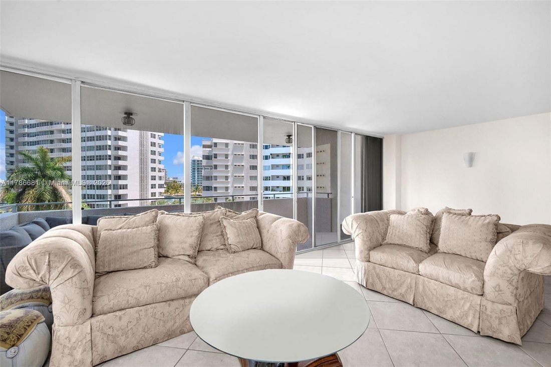 Condo in Miami Beach, Florida, United States 4 - 16368137