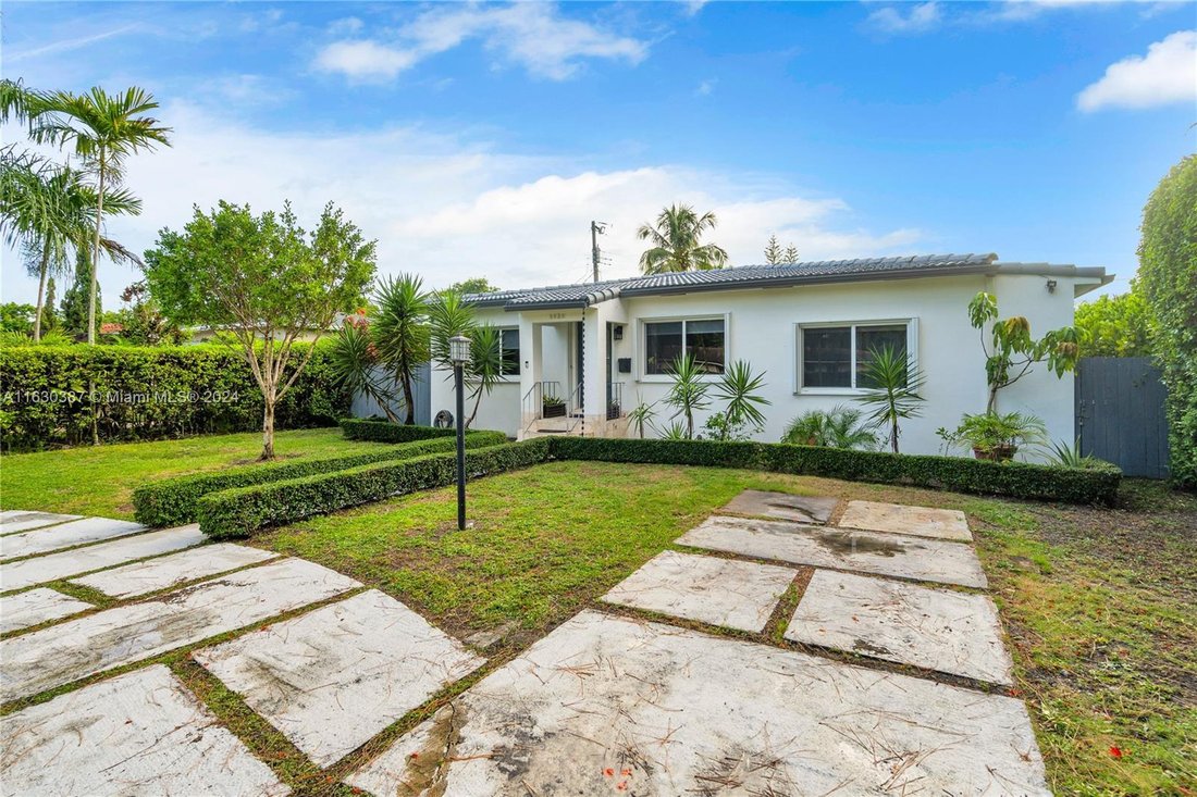 House in Miami, Florida, United States 4 - 16366177