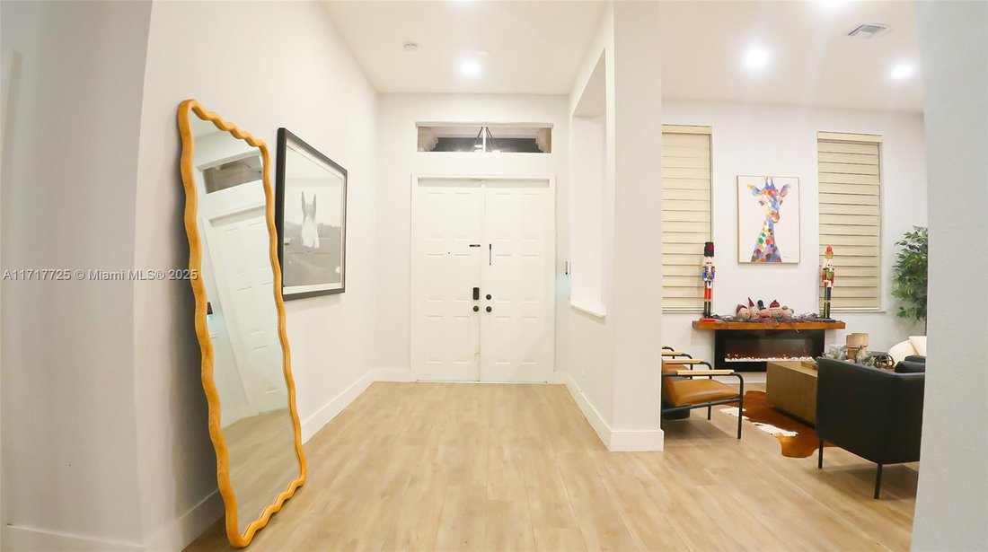 House in Weston, Florida, United States 3 - 16366857