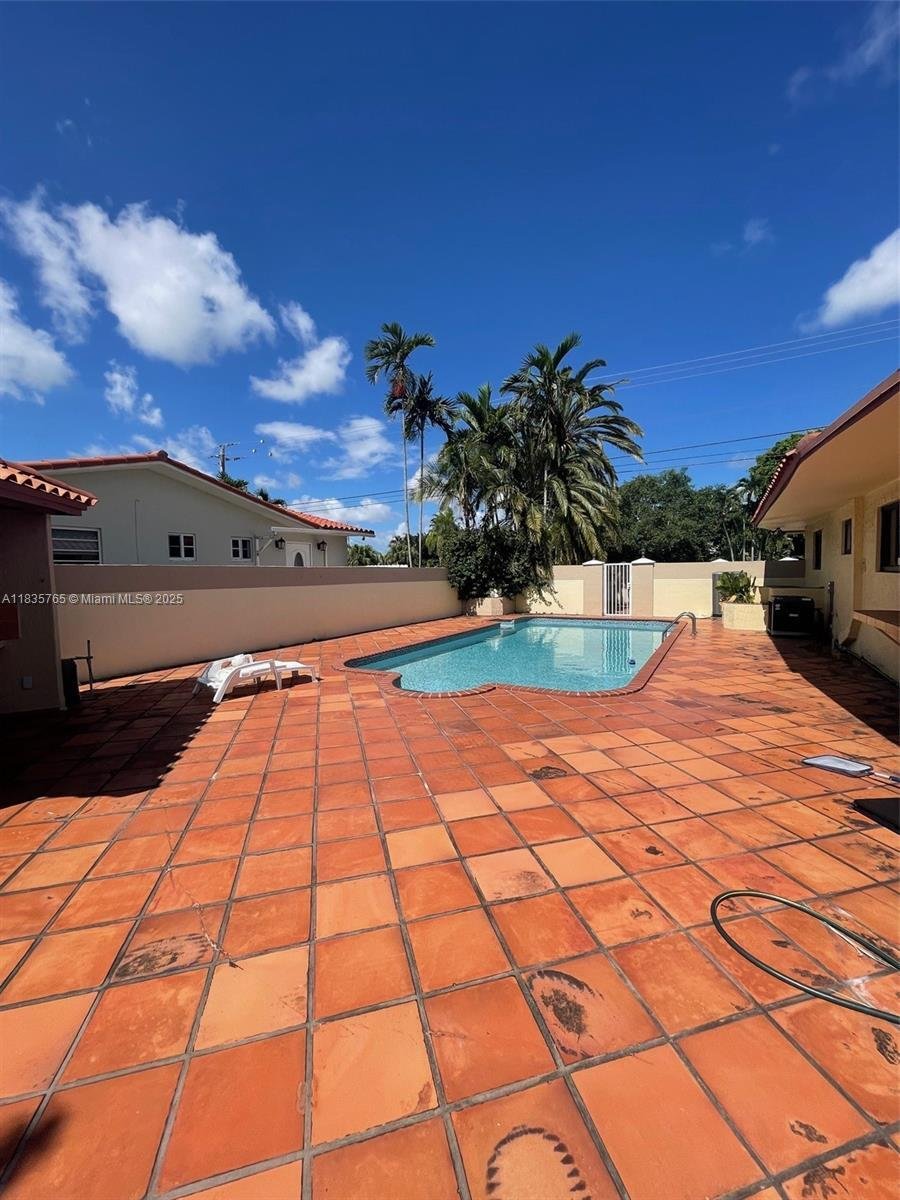 House in Miami, Florida, United States 2 - 16368006
