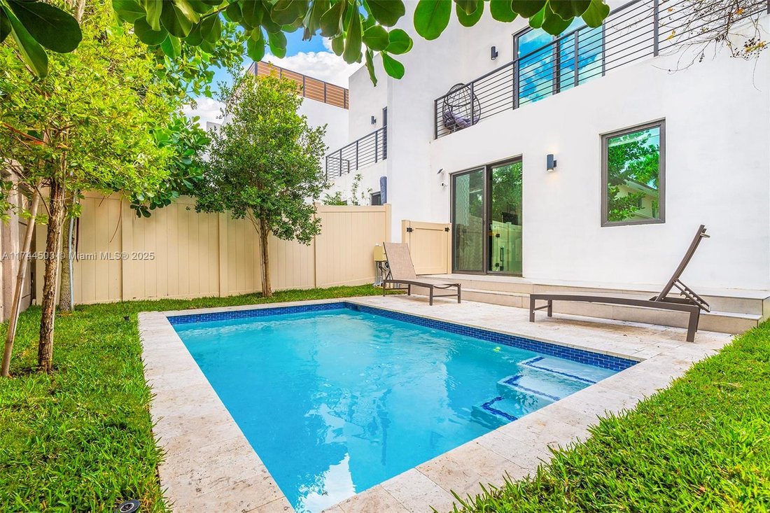 Townhouse in Miami, Florida, United States 1 - 16366407