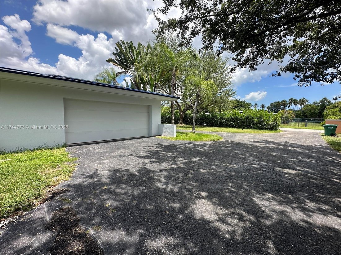 House in Miami, Florida, United States 3 - 16367473
