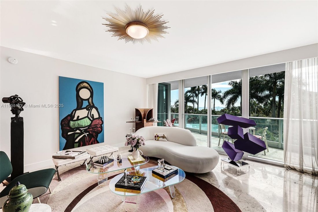 Condo in Miami, Florida, United States 1 - 16367723